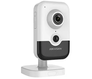 2МП IP Hikvision з PIR датчиком DS-2CD2421G0-I (2.8мм)